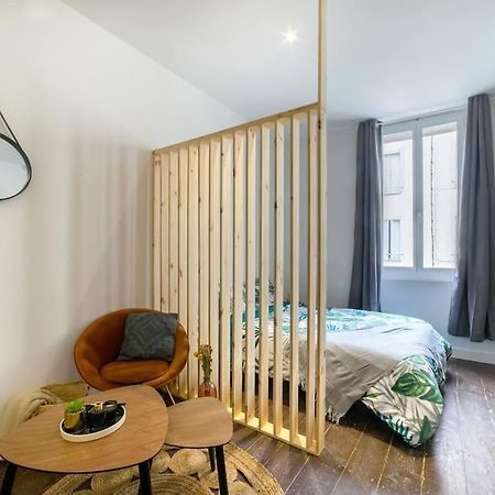 Spacieux Studio Renove Apartment วีเนิฟ-โซร์-ล็อต ภายนอก รูปภาพ
