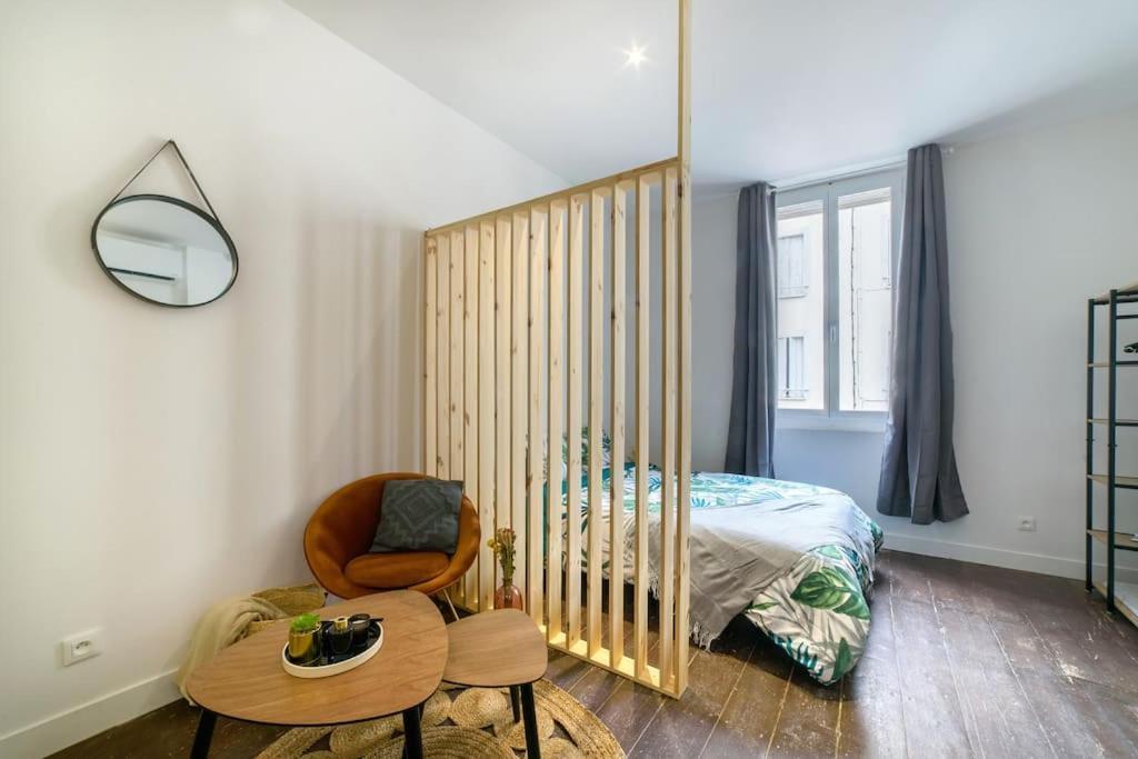 Spacieux Studio Renove Apartment วีเนิฟ-โซร์-ล็อต ภายนอก รูปภาพ