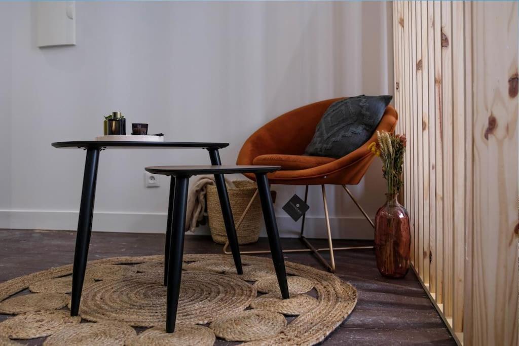 Spacieux Studio Renove Apartment วีเนิฟ-โซร์-ล็อต ภายนอก รูปภาพ